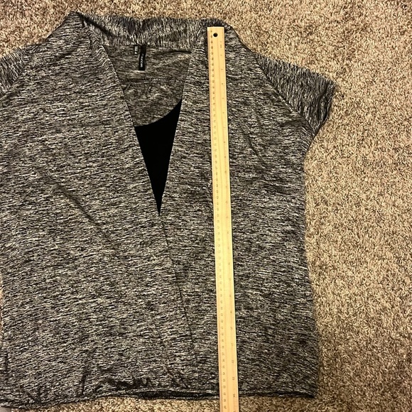 Maurices Black and Gray Women's Blouse size XL - Picture 8 of 9